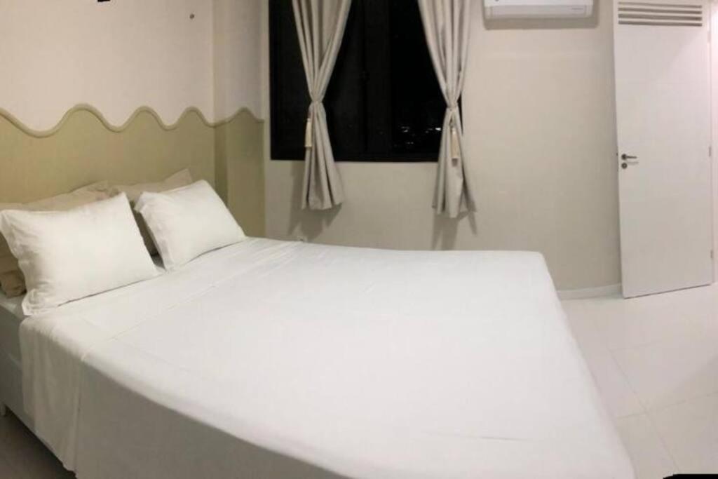 Apartment Aconchegante-novo, Moderno-familiar, Facil Acesso *